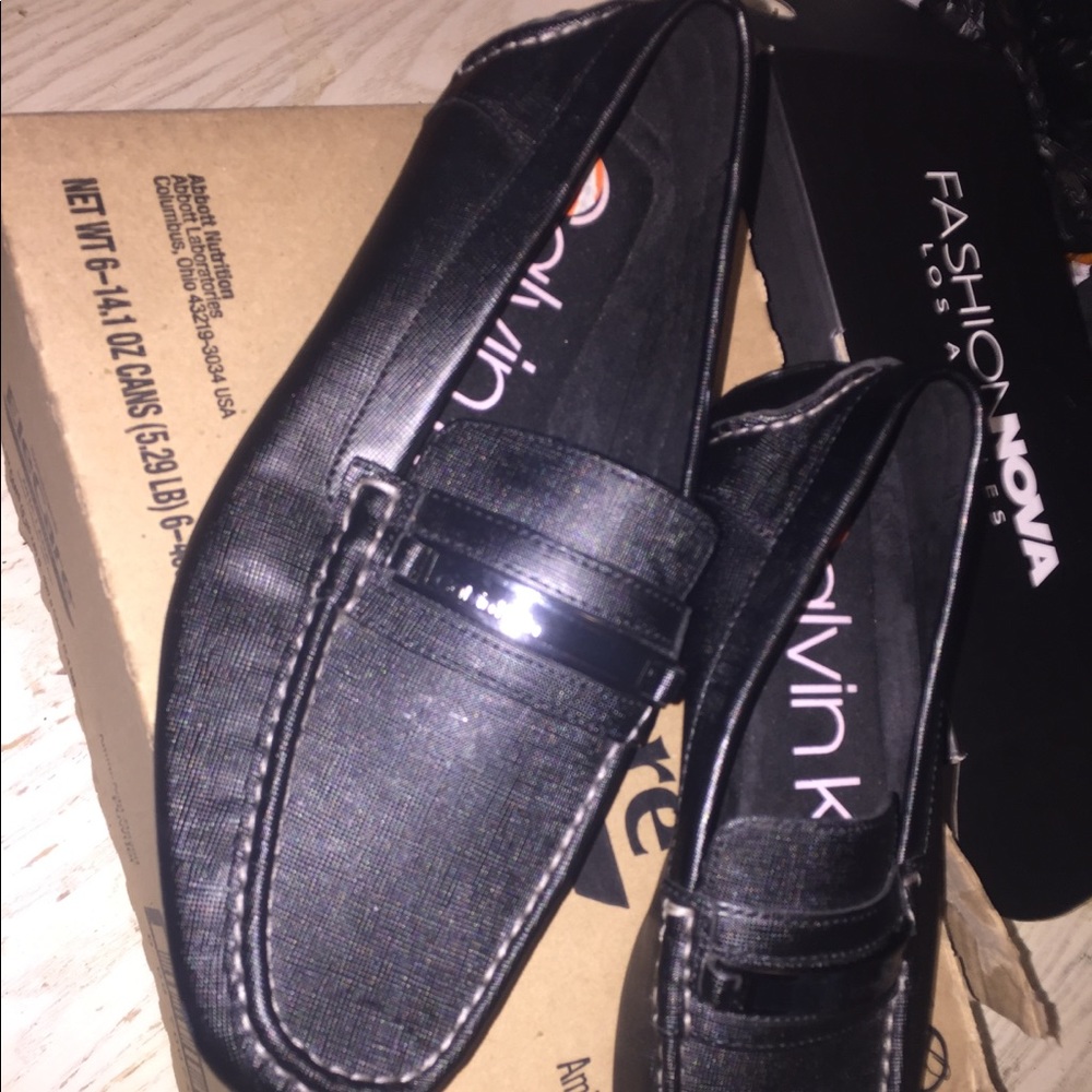 Size 7 Calvin Klein